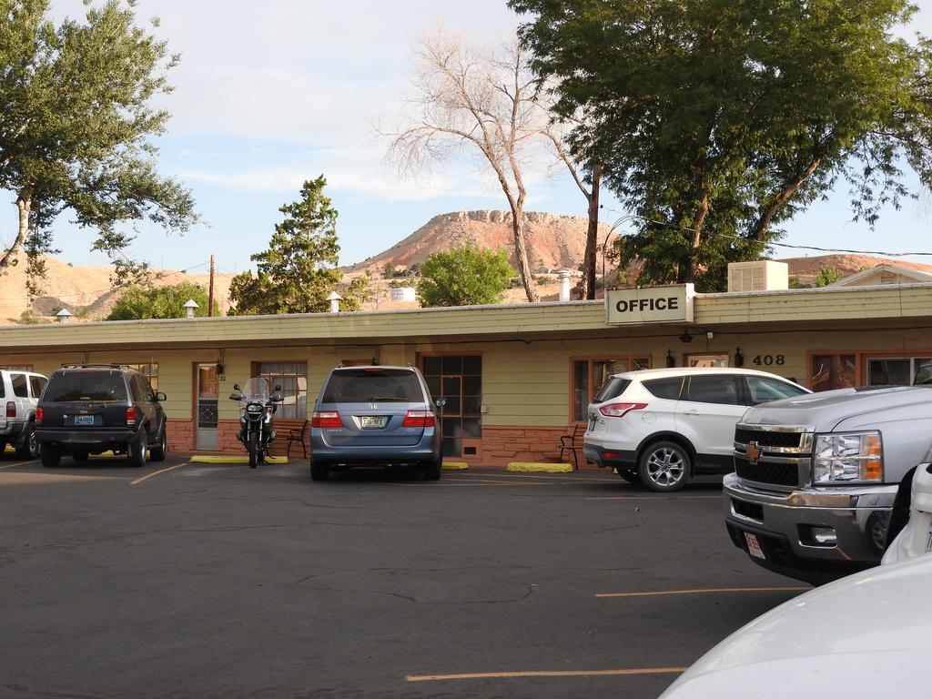 Rainbow Motel Thermopolis Εξωτερικό φωτογραφία